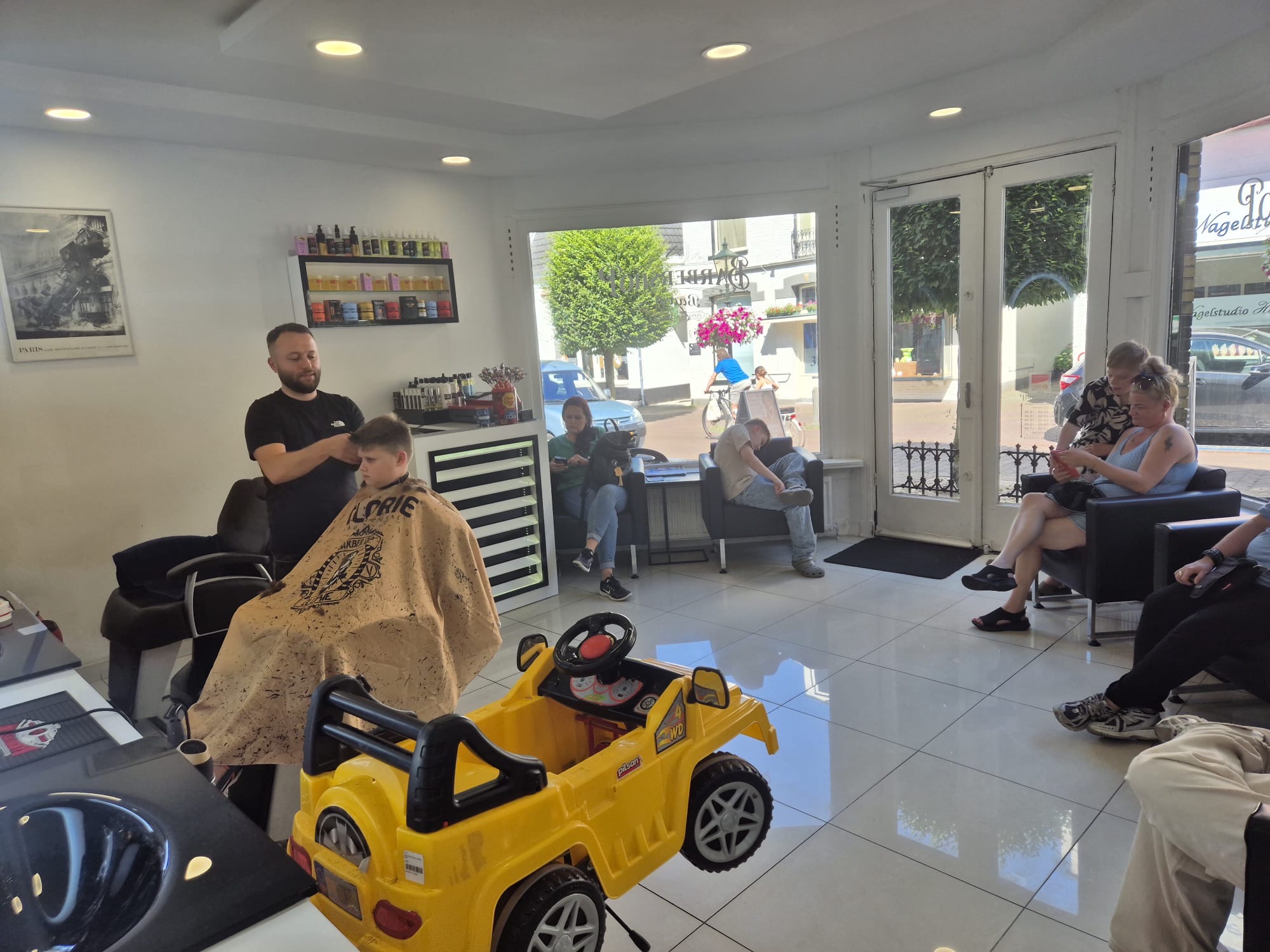 Kinderknip bij Barbershop Baarn