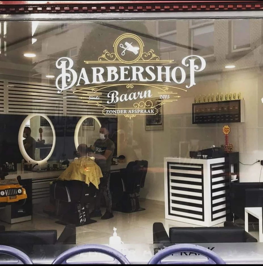 Etalage Barbershop Baarn